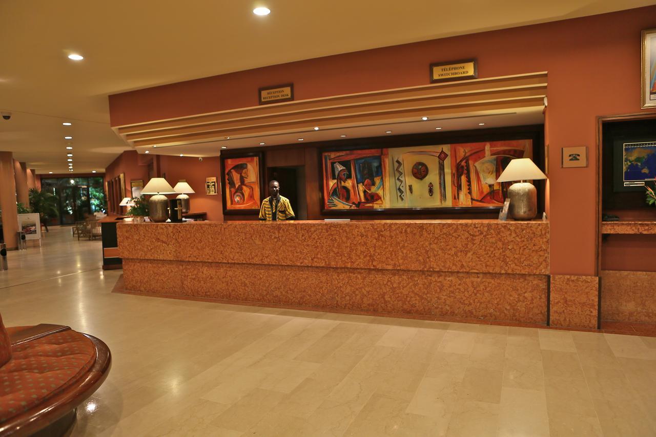 Hotel Memling Киншаса Екстериор снимка